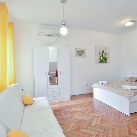 Apartment Stari Grad Budva Exteriör bild