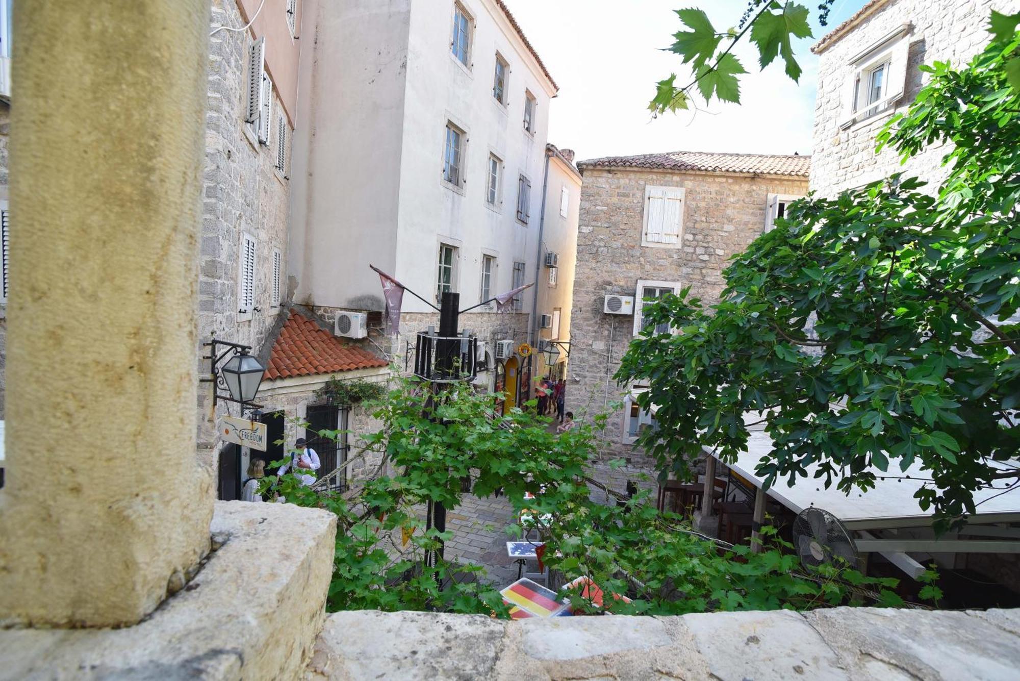 Apartment Stari Grad Budva Exteriör bild