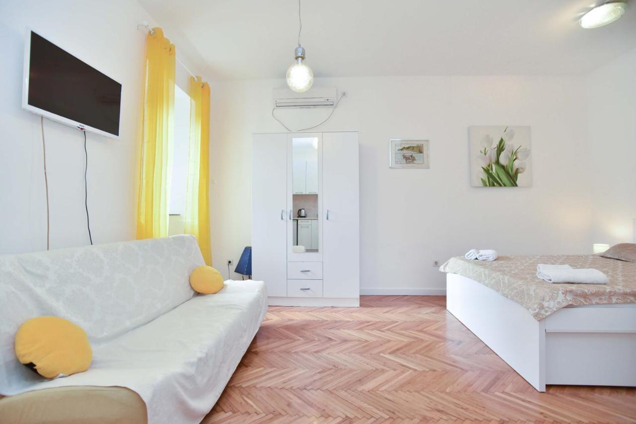 Apartment Stari Grad Budva Exteriör bild