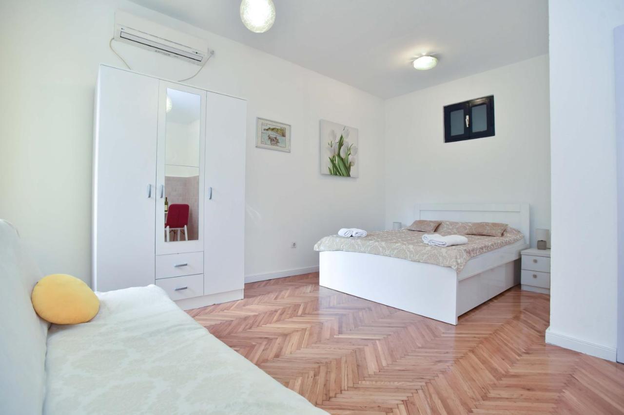 Apartment Stari Grad Budva Exteriör bild